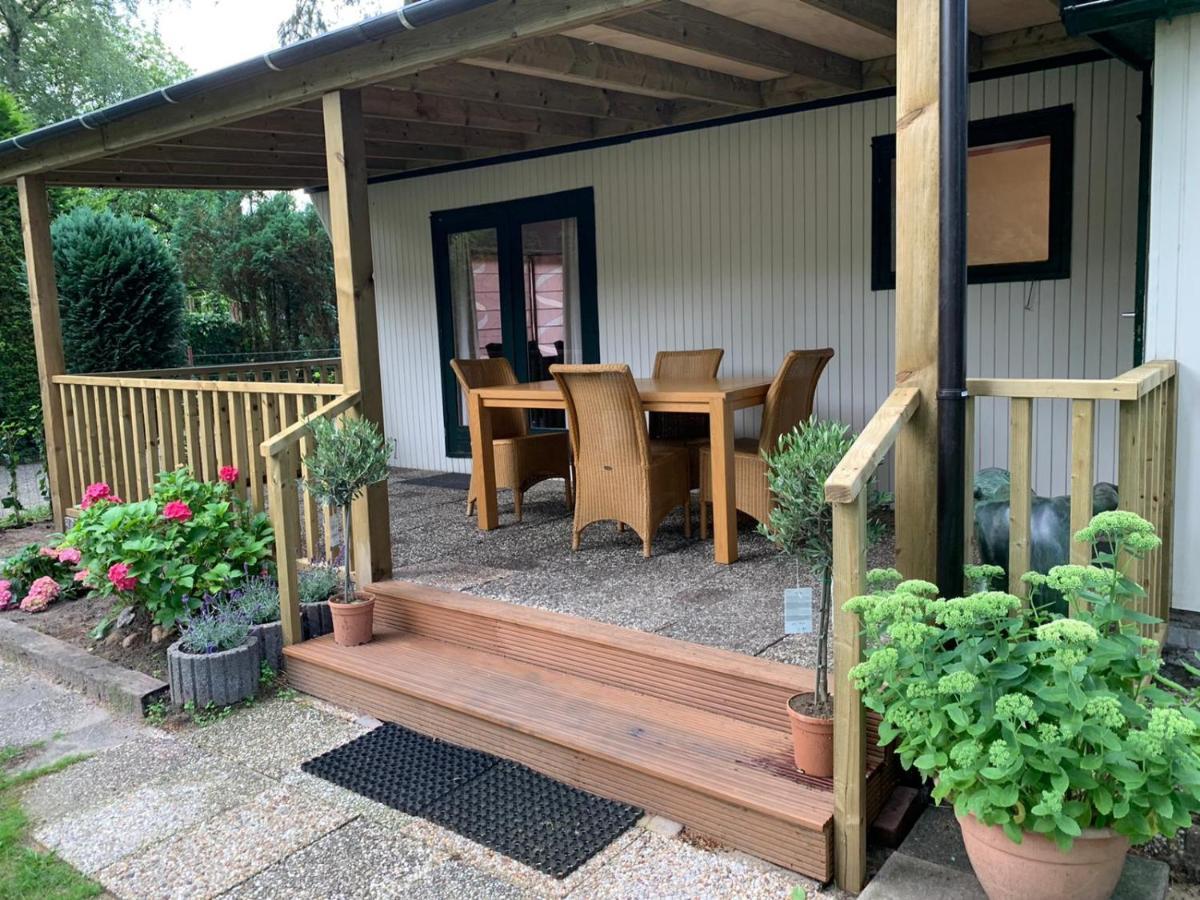 Cottage house بوتِنْ المظهر الخارجي الصورة