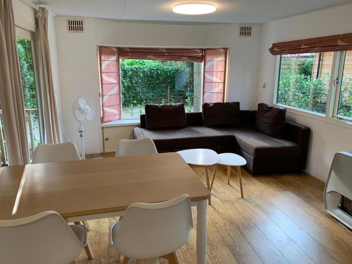 Cottage house بوتِنْ المظهر الخارجي الصورة